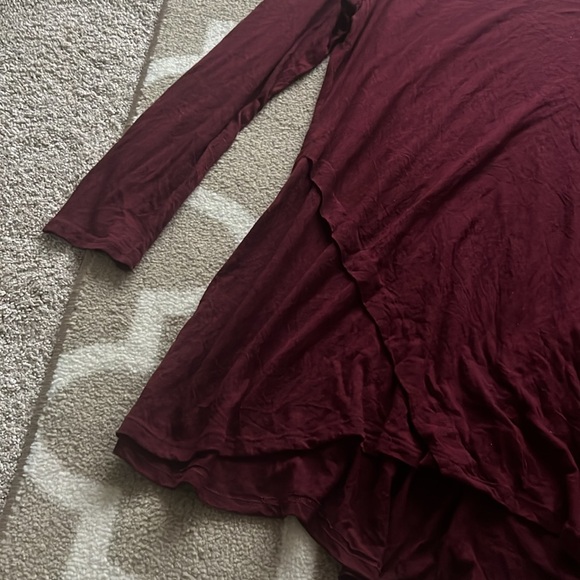 Burgundy Tunic - Picture 4 of 4